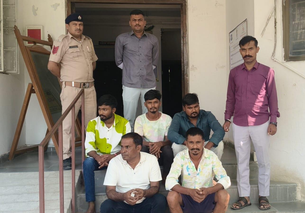 ઈડરના નેત્રામલીમાં ચાલતા ડબ્બા ટ્રેડીંગમાં સંડોવાયેલ પાંચ ઝડપાયા